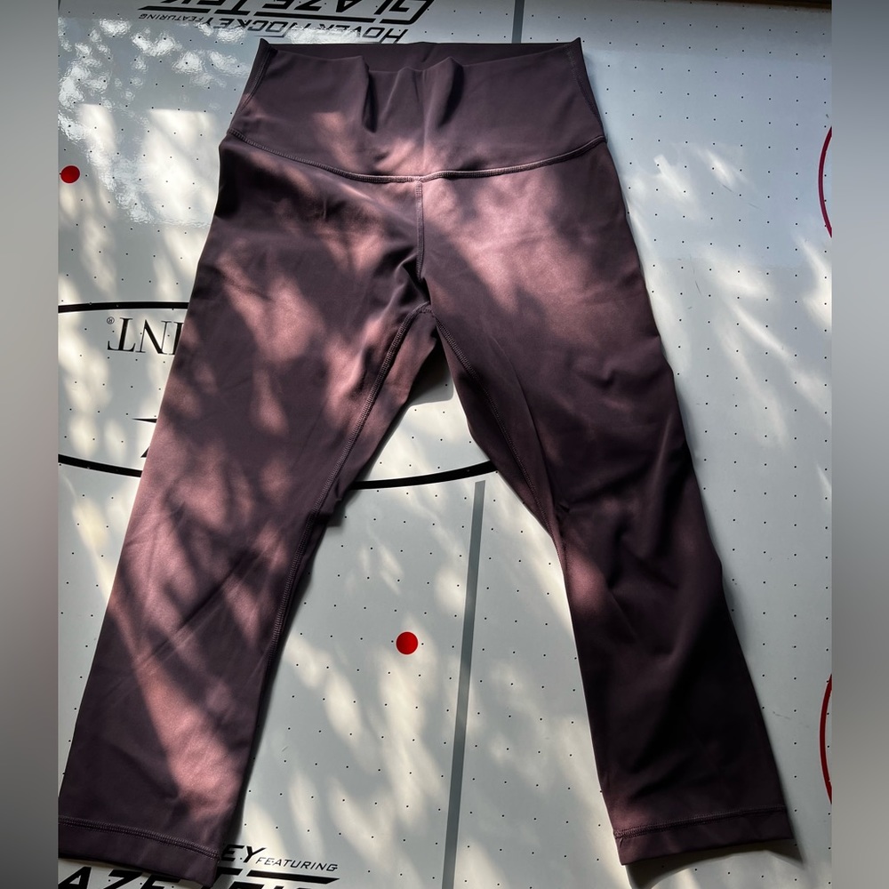 Size 8, lululemon winder under leggings